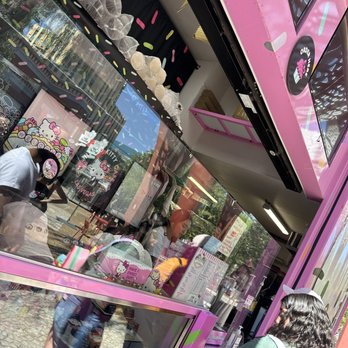 Hello Kitty Cafe - Lots of things to choose from - Desserts Near Me - Las Vegas, Nevada Hello Kitty Cafe - Lots of things to choose from - Desserts Near Me - Las Vegas, Nevada