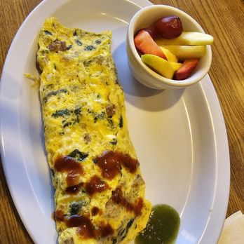 The Place - Omelet with fruit - Breakfast & Brunch Near Me - Glendale, Arizona