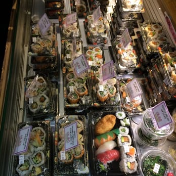 Sushi Show - Sushi Bars Near Me - London, XGL Sushi Show - Sushi Bars Near Me - London, XGL
