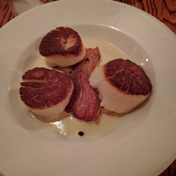 1861 - Small plate scallops! So good - Gastropubs Near Me - Middletown, Delaware