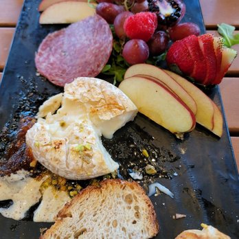 59 Almshouse - Baked brie app - New American Near Me - Richboro, Pennsylvania 59 Almshouse - Baked brie app - New American Near Me - Richboro, Pennsylvania