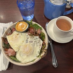 Blackbird Cafe - Western Bowl and apple herbal tea