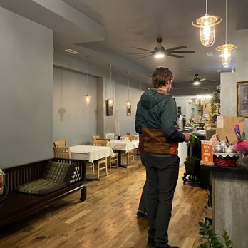 Bodhi Thai Bistro - Inside - Thai Near Me - Berwyn, Illinois Bodhi Thai Bistro - Inside - Thai Near Me - Berwyn, Illinois