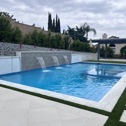 FM Pool Construction - Modern Pool