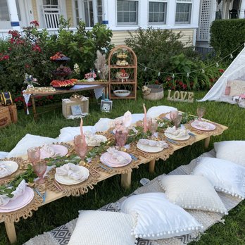 Martha's Vineyard Picnic - Party & Event Planning Near Me Martha's Vineyard Picnic - Party & Event Planning Near Me