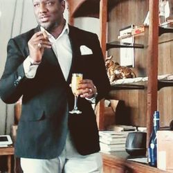 Mariano's Custom Tailor