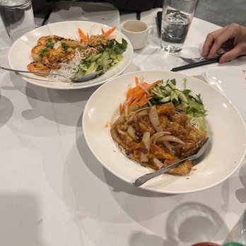 Little Saigon Restaurant - V7. Stir Fried lemongrass tofu served with vermicelli 39. Grilled shrimp vermicelli - Vietnamese Near Me - Falls Church, Virginia