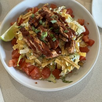 California Pizza Kitchen - Barbecue chicken salad - Pizza Near Me - Burbank, California California Pizza Kitchen - Barbecue chicken salad - Pizza Near Me - Burbank, California