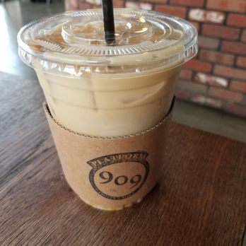 Platform 909 - Butterbeer latte - Coffee & Tea Near Me - Chino Hills, California