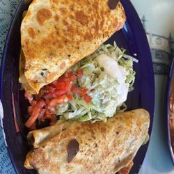 Mucho Si - Seafood quesadilla