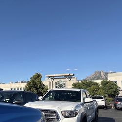 Parking lot + Main entrance