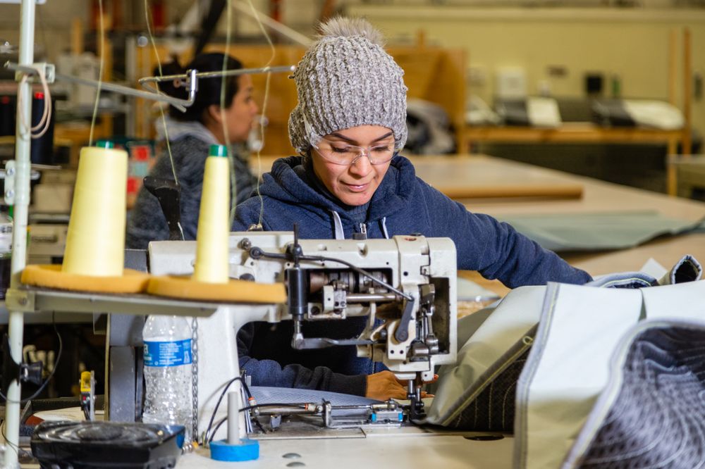 THE TEXAS MATTRESS FACTORY Updated August 2024 14 Photos 4101 S