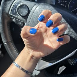Manicure (Regular Nail Polish) Manicure (Regular Nail Polish)