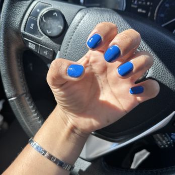 Queen Nails - Manicure (Regular Nail Polish) - Nail Salons Near Me - Los Angeles, California Queen Nails - Manicure (Regular Nail Polish) - Nail Salons Near Me - Los Angeles, California