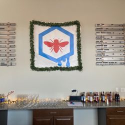 Second City Meadery - Menu and bar