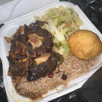 Island Classic Carribean - Oxtail meal - Caribbean Near Me - Longwood, Florida