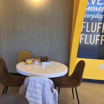 Fluffy Fluffy - Found a nice little cozy corner table to enjoy my breakfast and book. - Pancakes Near Me - Huntsville, Alabama