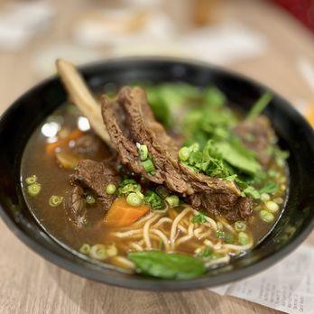 Ever After Tearoom & Eatery - Taiwanese Beef Noodle Soup + Rib 台灣牛肉麵+肋排 - Shaved Ice Near Me - Irvine, California