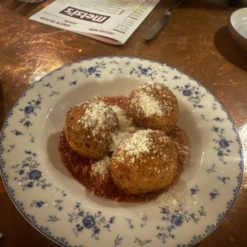 Metsi’s - Mushroom arancini - Italian Near Me - Columbus, Ohio