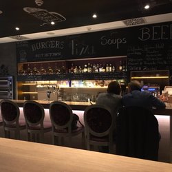 acom Hotel Nürnberg Nordost - Avon's hotel bar.