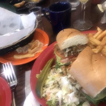 Clementine's - Oyster po boy - Soul Food Near Me - San Ramon, California