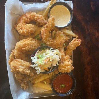 White Tarpon - Shrimp Basket - Cocktail Bars Near Me - Key West, Florida White Tarpon - Shrimp Basket - Cocktail Bars Near Me - Key West, Florida