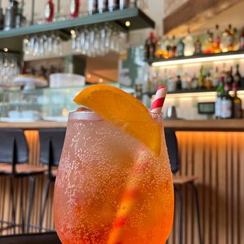 Sucursal Aceitera - Aqua con gas - Tapas Bars Near Me - Barcelona, B Sucursal Aceitera - Aqua con gas - Tapas Bars Near Me - Barcelona, B