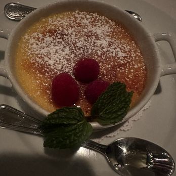 21 Oceanfront - Crème Brûlée - New American Near Me - Newport Beach, California 21 Oceanfront - Crème Brûlée - New American Near Me - Newport Beach, California