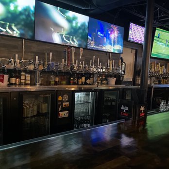 1 Under Craft Beer & Eats - Bar - Venues & Event Spaces Near Me - Livonia, Michigan