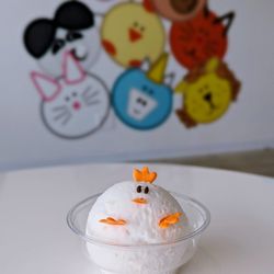 Eiswelt Gelato - Chicken with lychee sorbet.