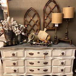 Pintage Antique Market - My favorite piece!