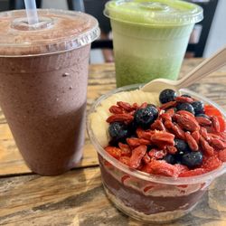Acai bowl|keto-chocolate truffle|paleo-keto detox