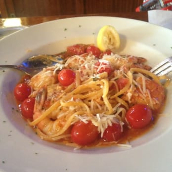 La Minestra - Shrimp with linguine - Italian Near Me - Pierre, South Dakota La Minestra - Shrimp with linguine - Italian Near Me - Pierre, South Dakota