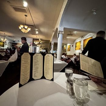 Mario's - Dinning room - Italian Near Me - Bronx, New York