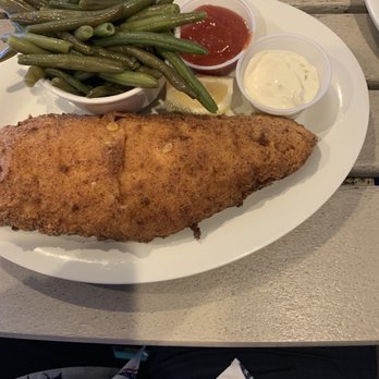 McElroy's Harbor House - Fried flounder filet, Green beans, tartar, and cocktail sauce. - Seafood Near Me - Biloxi, Mississippi McElroy's Harbor House - Fried flounder filet, Green beans, tartar, and cocktail sauce. - Seafood Near Me - Biloxi, Mississippi