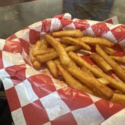 Munchies Burgers - Best fries this side of the Mississippi!!!!