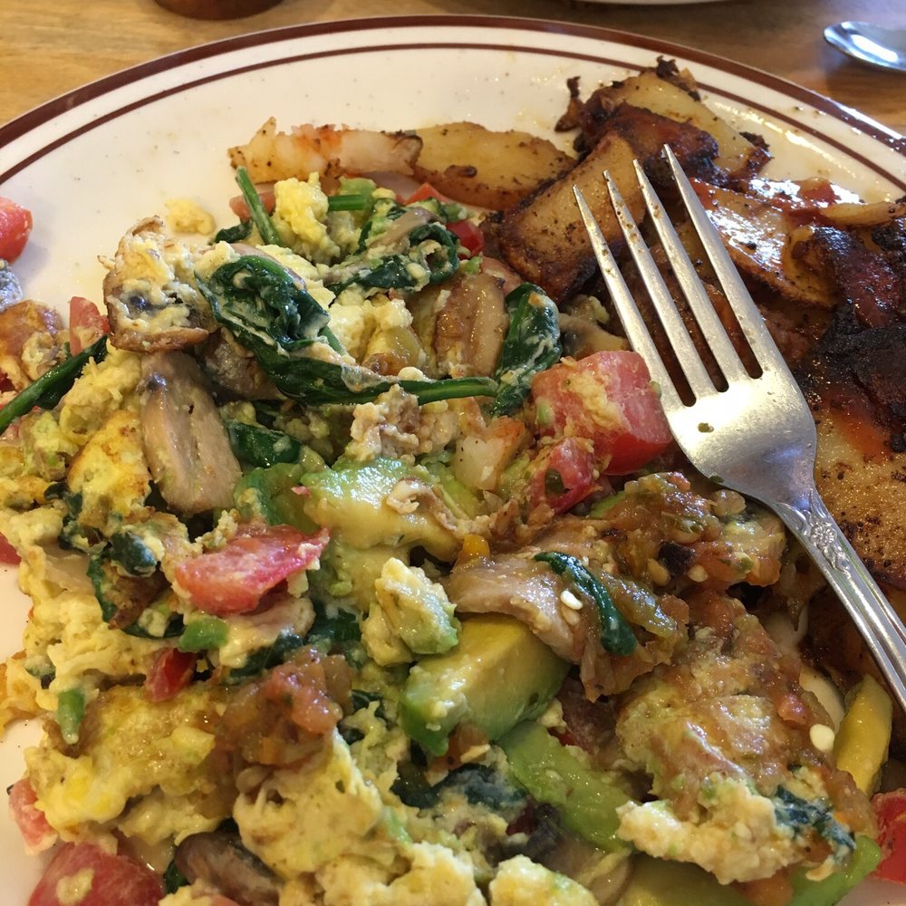 Lil'Bits - Momlet with fresh salsa and home fries! - American Near Me - Grover Beach, California Lil'Bits - Momlet with fresh salsa and home fries! - American Near Me - Grover Beach, California
