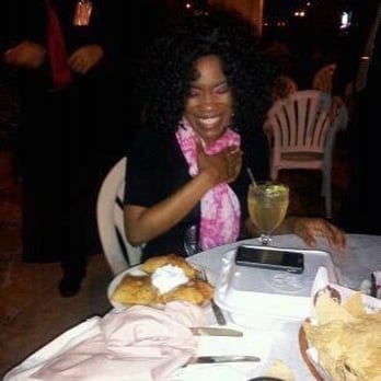 Houston, TX - Birthday girl - Limos Near Me Houston, TX - Birthday girl - Limos Near Me
