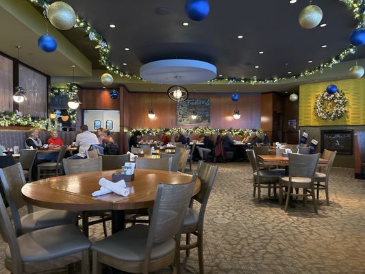 3 Squares Restaurant by null