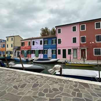 Isola di Burano - Landmarks & Historical Buildings Near Me - Venezia, VE Isola di Burano - Landmarks & Historical Buildings Near Me - Venezia, VE