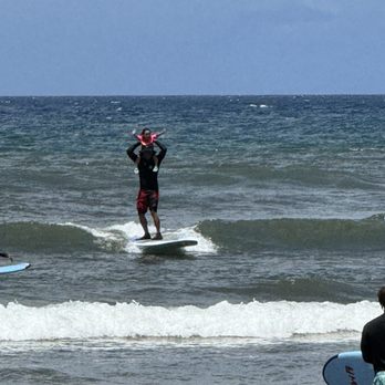 Maui Waveriders Kihei - Surfing Near Me - Kihei, Hawaii