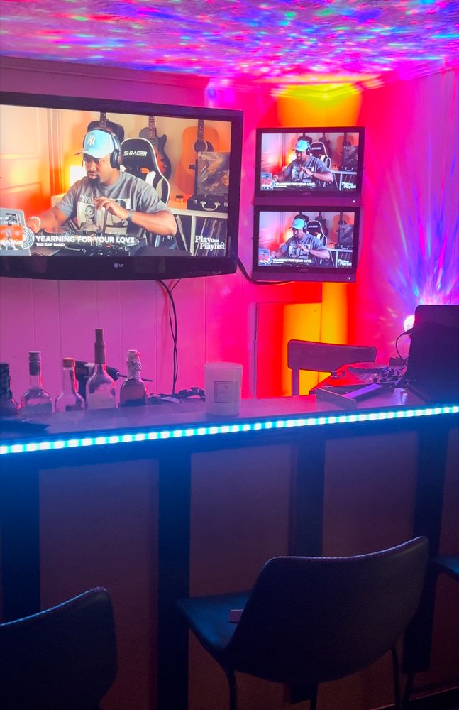 Schron’s Decor & More - veterans service organization in Louisville, KY