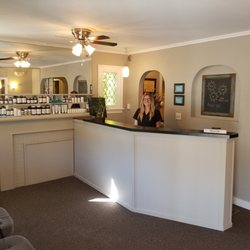 Thomas Huyvaert, DC - Huyvaert Clinic of Chiropractic