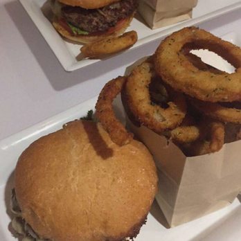 Burger Lounge - The best hamburger!!!! - Burgers Near Me - Del Mar, California Burger Lounge - The best hamburger!!!! - Burgers Near Me - Del Mar, California
