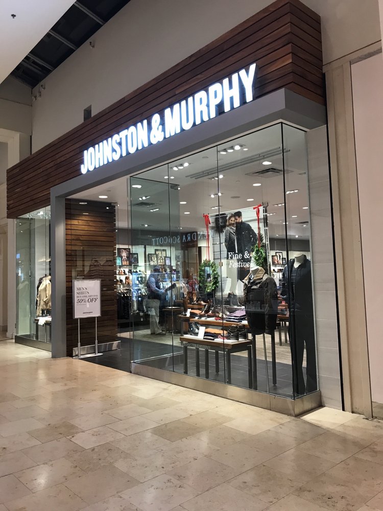 JOHNSTON & MURPHY SHOP Updated September 2024 4400 Sharon Rd