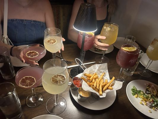 Sojourn Social by null