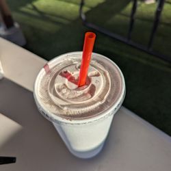 Milt's Stop & Eat - Oreo + Malt Milkshake