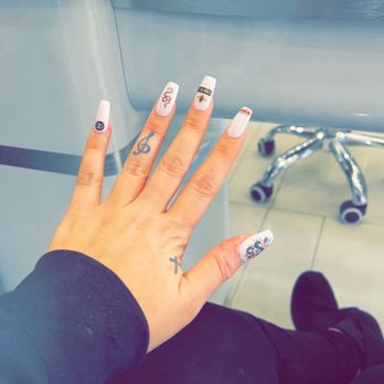 Gloss Nail Lounge - Nail Salons Near Me - Katy, Texas Gloss Nail Lounge - Nail Salons Near Me - Katy, Texas