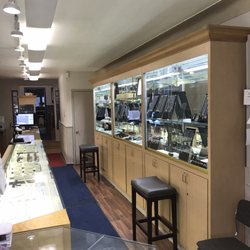 Wood Jewelers - Inside 4