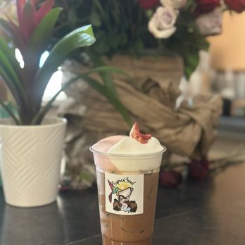 Espressoul Cafe - Neapolitan latte - Coffee & Tea Near Me - Tucson, Arizona